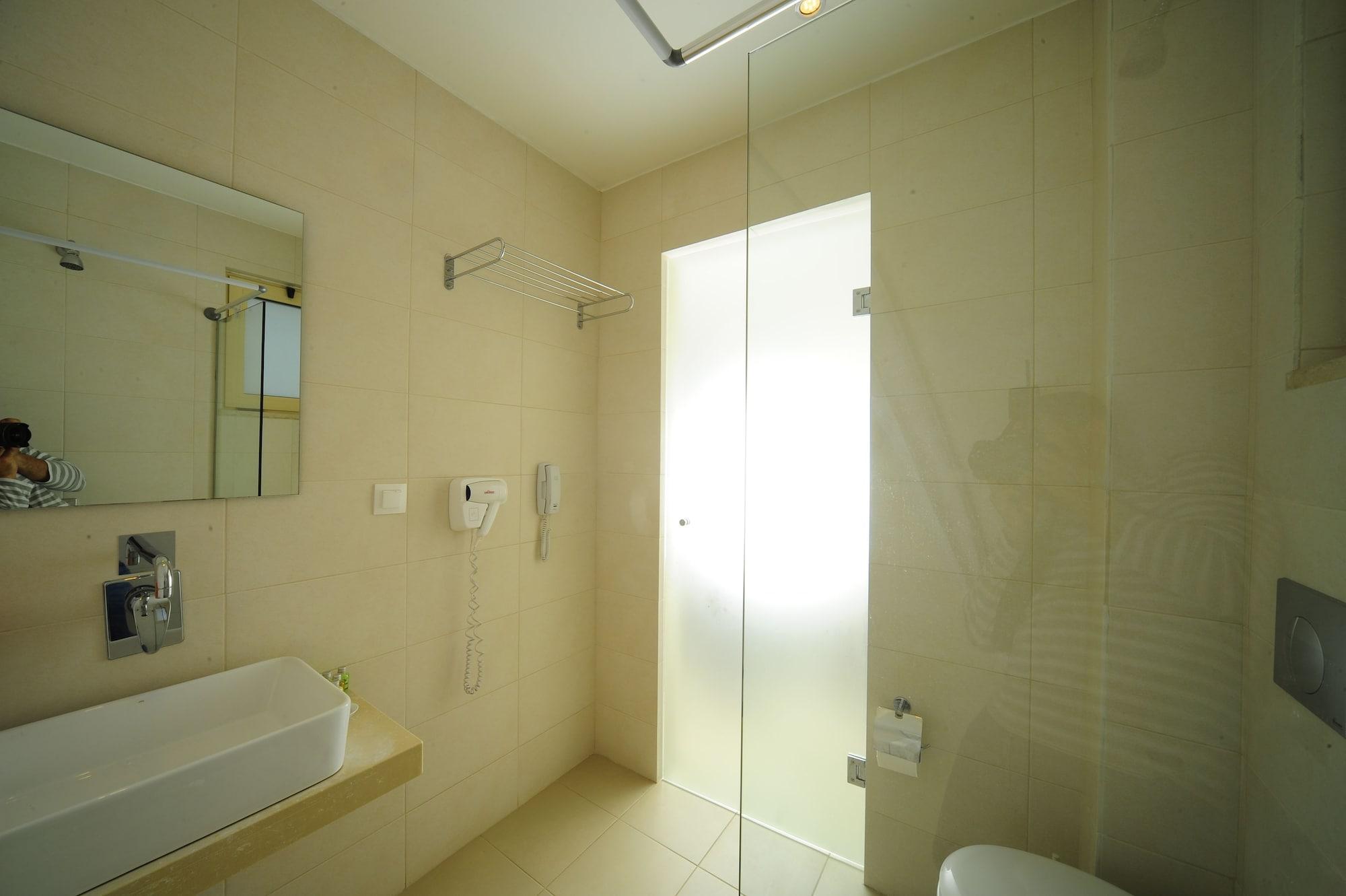 Maravel Star Art Hotel Аделианос Кампос Екстериор снимка