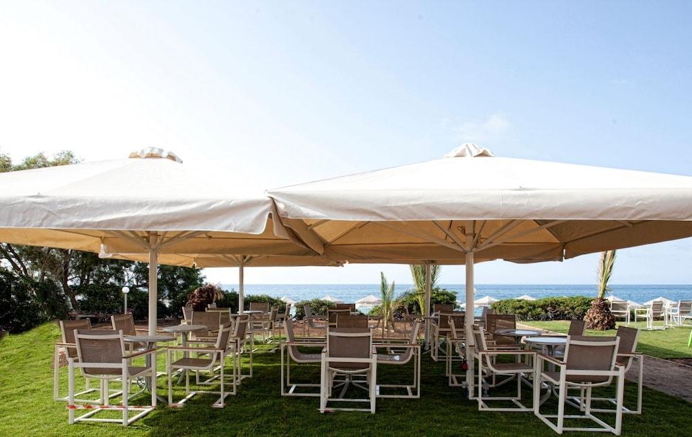 Maravel Star Art Hotel Аделианос Кампос Екстериор снимка
